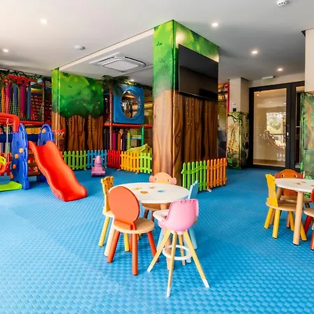 Natura Seasons Boutique Hotel 4*