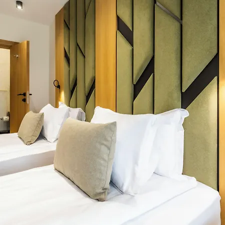 Natura Seasons Boutique