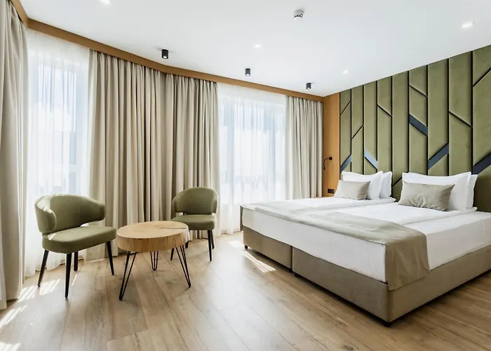 Отель Natura Seasons Boutique 4*