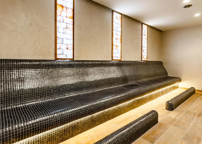 Natura Seasons Boutique Бургас