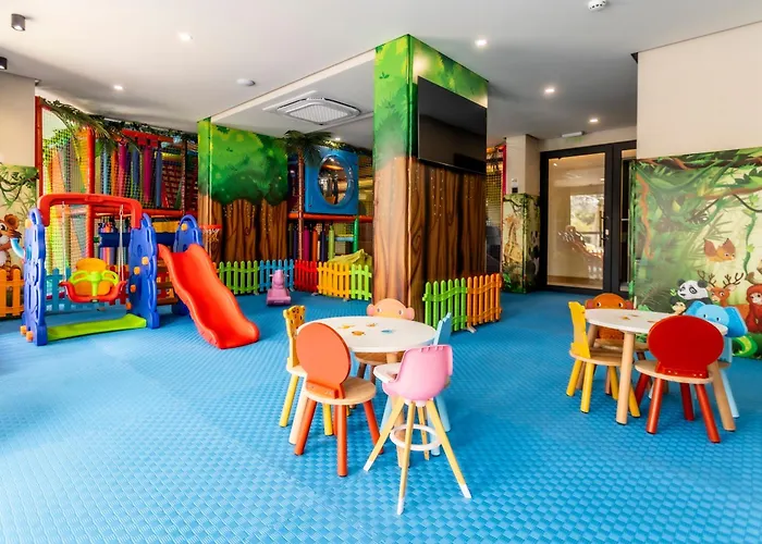 Natura Seasons Boutique מלון 4*