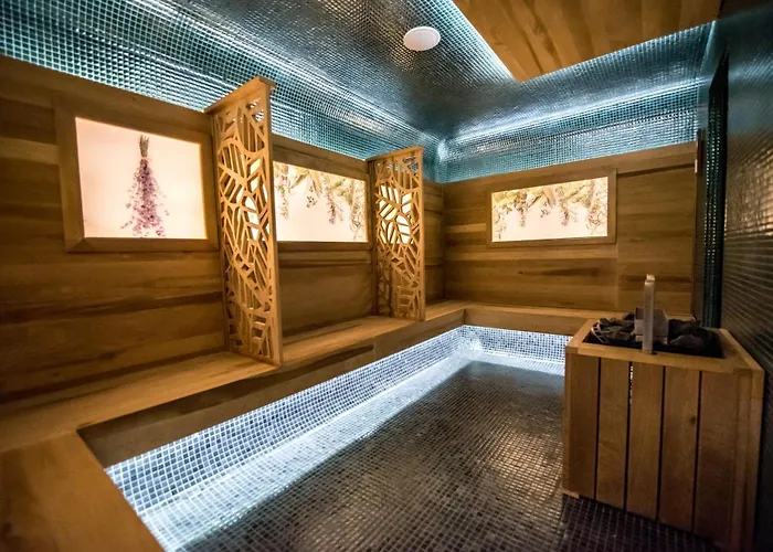 Natura Seasons Boutique Отель