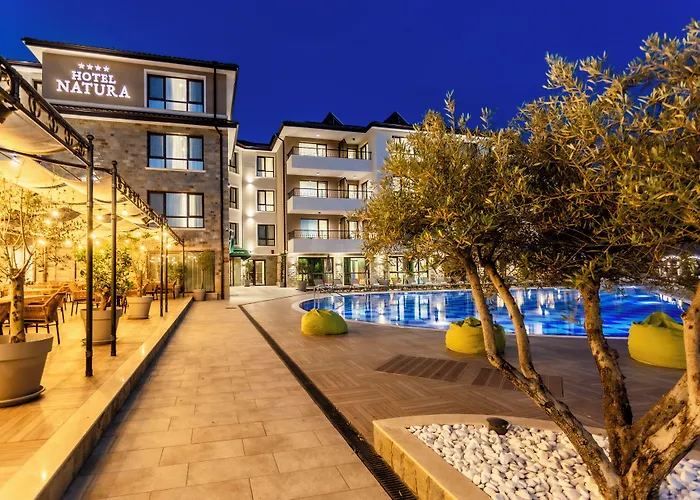 Хотел Natura Seasons Boutique