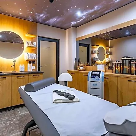 Natura Seasons Boutique 4* Burgas